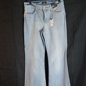 🕺 New with Tags! Retro Chic: Express 70's Flare Mid Rise Jeans, Size 6R 🕺